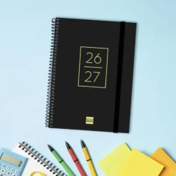 Agenda cuarto secundaria día página negro 2026-2027