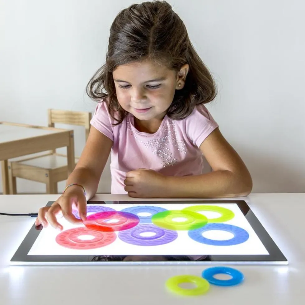 Anillos translúcidas colores y tamaños surtidos 16pzas para mesa de luz
