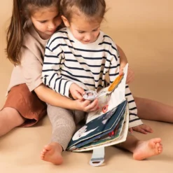 Libro de tela con actividades