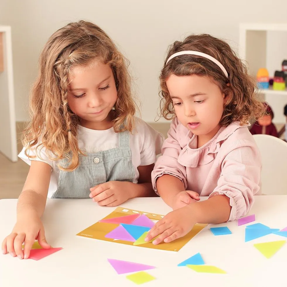 Tangram translúcido